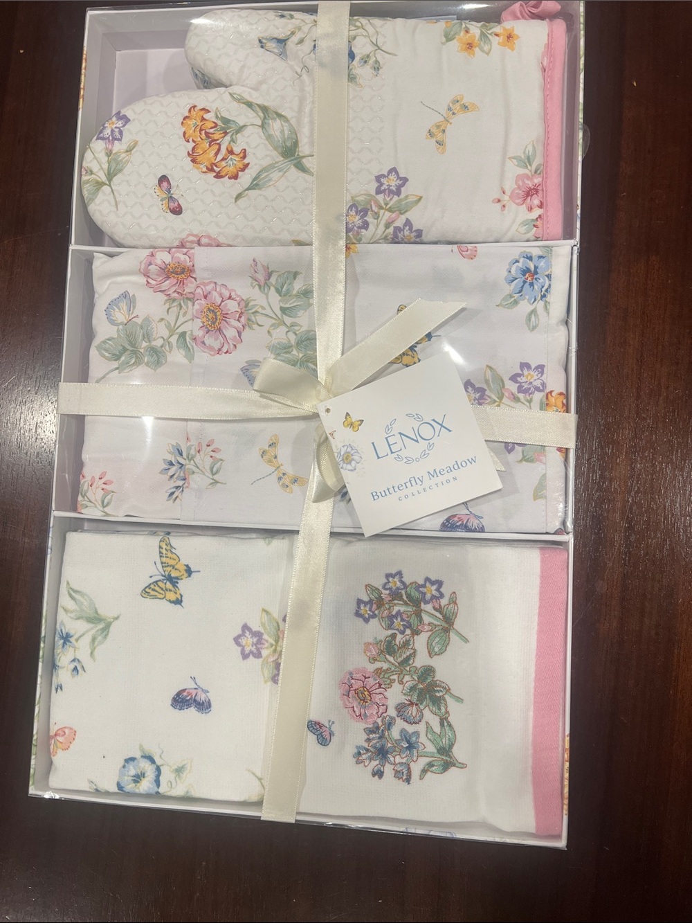 Lenox Butterfly Meadow Floral Kitchen Towel & Oven Mitt Set - Pink Accents
